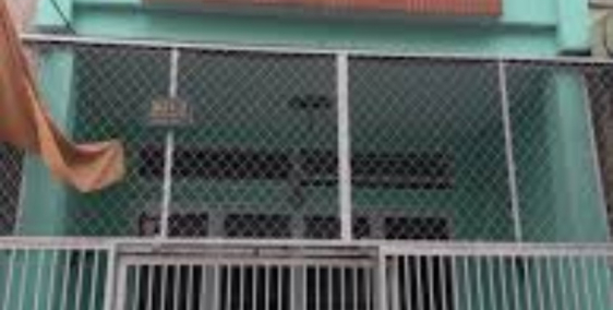 Nhà bán mặt tiền đường số 9 ngay chợ