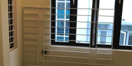 Bán nhà Mặt ngõ Võng Thị giá 9.1 tỷ, 60mx3T, MT 6m, Oto vào