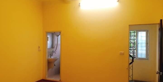 THUỴ KHUÊ Ngõ Thông Rộng: 60m2 x 3tầng Giá 3.75 tỷ.