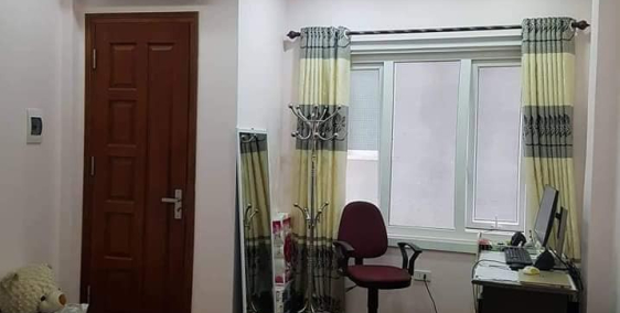 Bán gấp nhà Nguyễn Trãi, lô góc, ngõ thông rộng, chỉ 2.6 tỷ