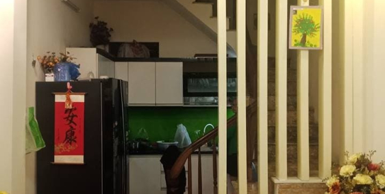 Bán  nhà ngõ 565 nguyễn trãi , quận thanh xuân, lô góc , phân lô giá 2 tỷ 41