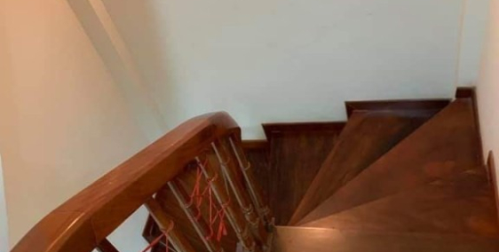 Cách mp 30m- oto tránh- ở ngay- an ninh tốt tại Mễ Trì Thượng