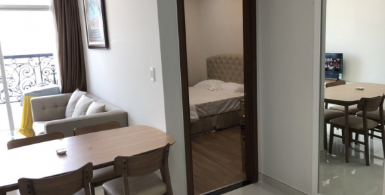 Cho thuê căn 1PN, nhà đẹp tại Gold View, Q4, giá chỉ 15tr/th. LH: 0931448466