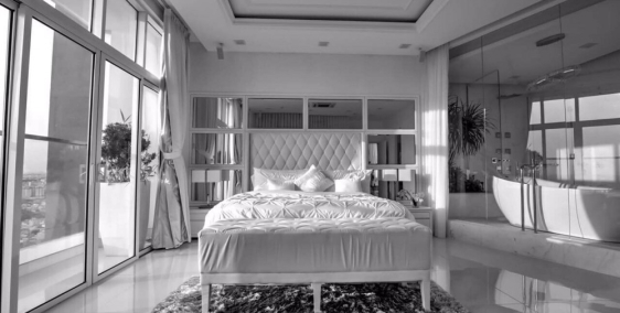 Cho thuê căn hộ River Gate giá rẻ, Q4