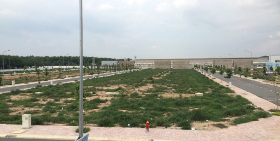 Đất nền trung tâm TX Bến Cát, sát QL13, kinh doanh, xây dựng ngay, giá 735 tr