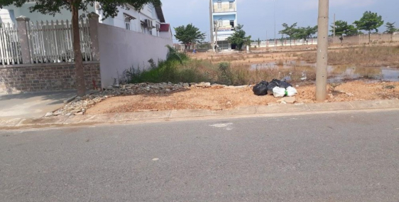 GẤP! GẤP! NHƯỢNG 2 LÔ NỀN ĐẤT KHU DÂN CƯ TÂN ĐÔ, VIEW HỒ SINH THÁI, GIÁ 1 TỶ,SHR