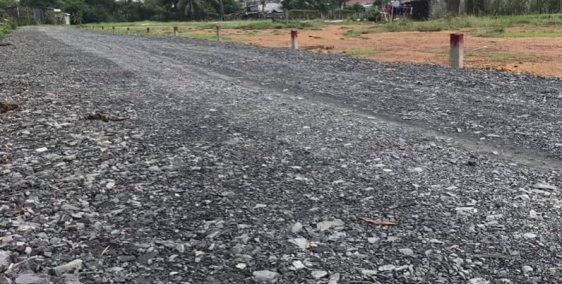 Đất trung lập hạ thổ cư full giá chỉ 700tr / nền 150m2 shr