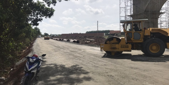 dất nền khu du lịch đức hoà long an