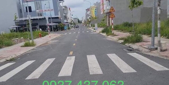 Đất Huyện Hóc Môn 100m², SHR, Đường Lê Lợi_ Hóc Môn