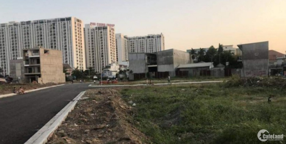 Bà chủ xuất ngoại cần bán lại miếng đất 81m2 Đường Phan Văn Hớn Quận 12