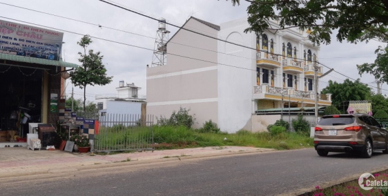 Bán đất gần chợ Sổ riêng thổ cư 100% MT đường 32m, Lê Duẩn