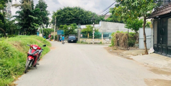 Tôi bán lô đất đường 22, ngay chung cư 4S Linh Đông, Thủ Đức, sổ hồng riêng