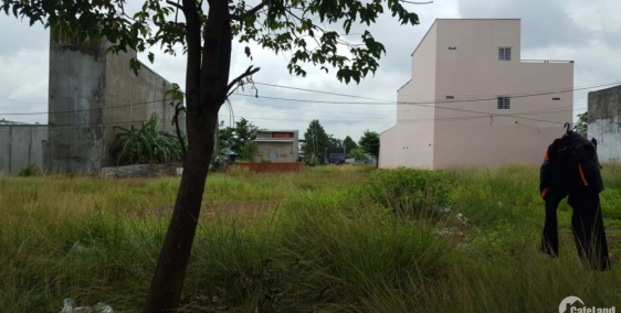 Đất Chính Chủ Cần Bán Gấp Khu Vực Dĩ An Bình DƯơng Cấp Vốn Cho Con Trai Làm Ăn