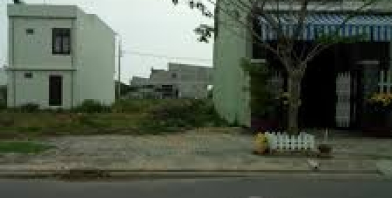 CẦN BÁN GẤP ĐẤT NỀN NGAY NGẢ TƯ BÌNH CHUẨN- THUẬN AN- BÌNH DƯƠNG, 0933145802