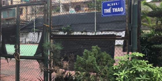 Sân Tenis trong Khách sạn Kim Liên, quận Đống Đa, Tp Hà Nội