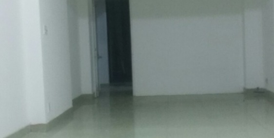 Cho thuê nhà kinh doanh 4 tầng mặt tiền Đỗ Xuân Hợp, P. Phước Long B, Q.9.