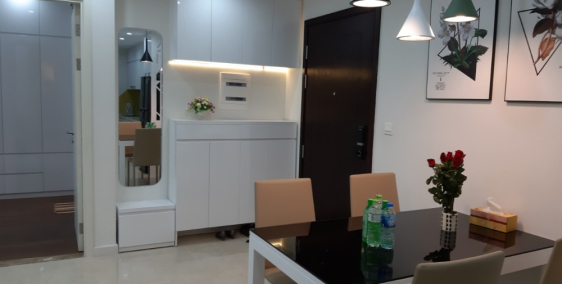 Cho thuê căn 2N 70m2 Full đồ giá 1000USD ở tầng 29 Dcapital tòa C6 05