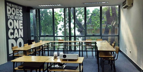 Cho thuê văn phòng 100m2, mặt tiền 7m thiết bị cao cấp giá 25tr/tháng mặt phố Lý