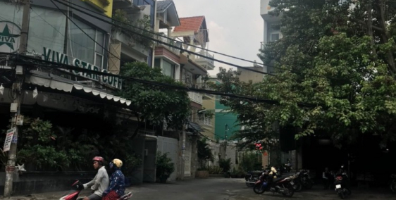 Sang MTKD góc 2 MT đường Út Tịch, P1, TB đang là cf VIVA. DT 8x13m, trệt 2 lầu.