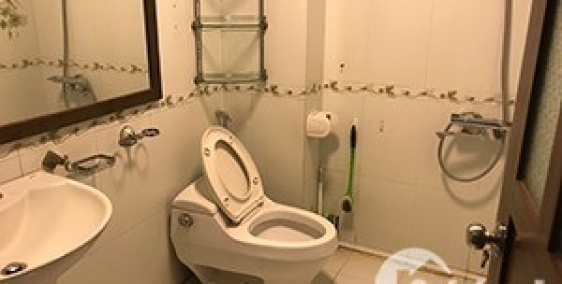 cho thuê nhà mặt phố Khâm Thiên, 40m x4 tầng, 41tr/th