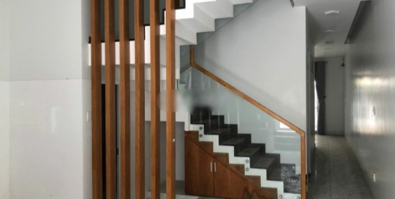 Cho thuê nhà mặt tiền Hẻm xe hơi Nguyễn Thị Thập, phường Bình Thuận Quận 7.