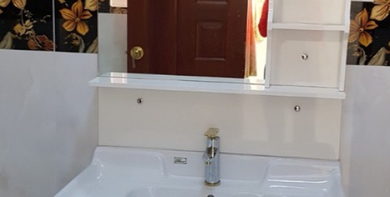 Cho thuê phòng tại Q.3, mặt tiền Điện Biên Phủ