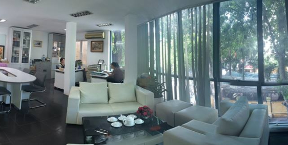 Cho thuê văn phòng cao cấp 100m2 giá thuê 25tr/tháng mặt phố Lý Nam Đế, Hoàn Kiế