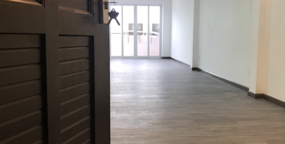 Chính chủ cho thuê sàn văn phòng mới mở, công ty dùng thừa nên share lại Q1