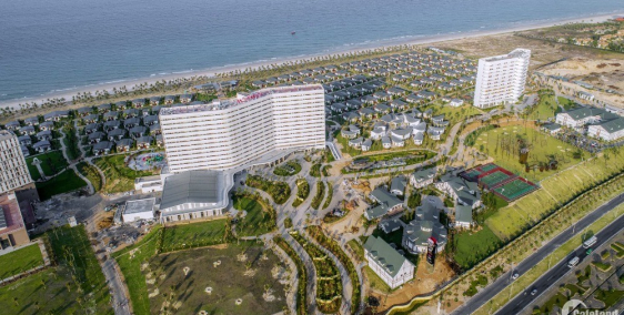 Bán lại biệt thự và condotel Bãi Dài, mặt biển, đủ giấy tờ