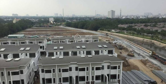 bán căn nha phố đảo thiên đường mizuki park Bình Chánh mặt tiền Nguyễn Văn Linh