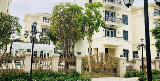 Bán căn biệt thự Vinhomes Ba Son Quận 1, 225m2, 1 hầm 3 tầng