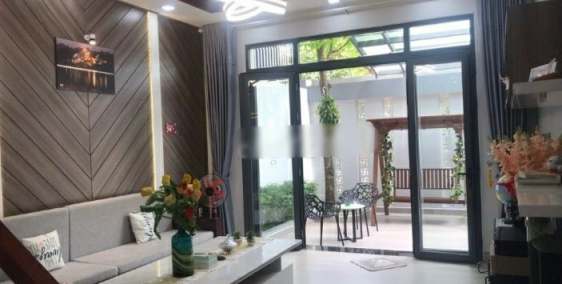 Cần bán biệt thự 162m2 3 tầng KDC Tấn Trường, phường Phú Thuận, Quận 7