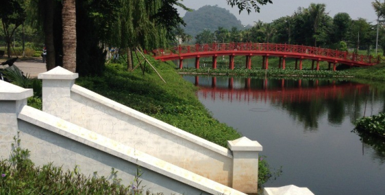 Bán căn góc biệt thự  Sunny garden City Dt240m2 xây 3,5 tầng ,giá chủ đầu tư