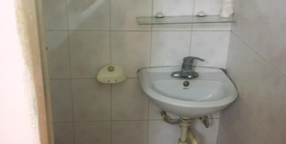 Bán gấp tập thể Trần Huy Liệu giá 3.2 tỷ, 100m2, view hồ Giảng Võ