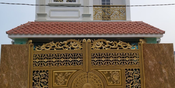 Bán nhanh căn nhà chính chủ 1 trệt 1 lầu nằm ngay bệnh viện đa khoa Mỹ Phước 2