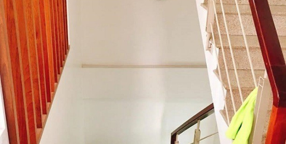 Bán nhà hẻm xe hơi Hoàng Hoa Thám, Bình Thạnh, 4x16, 4 tầng BTCT, giá 5 tỷ.