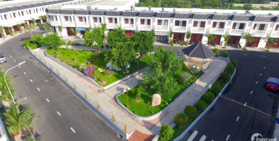 Chính chủ cần bán nhà phố Champaca  , dọn nhà vào ở ngay , SHR , Vay 70%