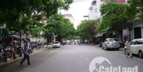 Bán nhà Mặt phố Hòa Mã giá 22 tỷ, 42mx3T, MT 4m, Kinh doanh tốt