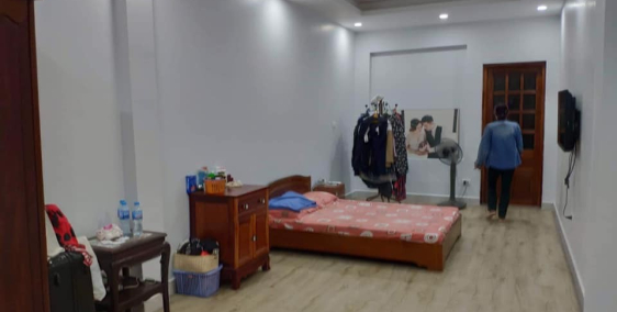 Tòa nhà văn phòng, mặt phố Thanh Nhàn, Hai Bà Trưng 55m2x5T, giá 15.1 tỷ.