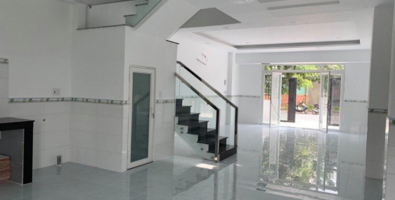 Tôi cần bán 4 căn nhà trên đường Hoàng Phan Thái gần nhà văn hoá xã Bình Chánh