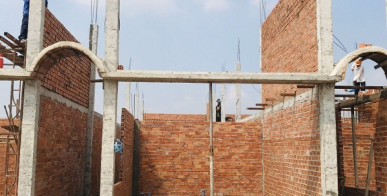 Bán dãy trọ 5 căn đang xây dựng gần KCN nhẹ. SHR 125m2 giá 1ty500tr