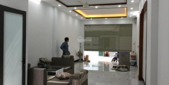 Bán nhà Mặt phố Ngô Gia Tự giá 24 tỷ, 406m2, MT 3,5m, KD tốt