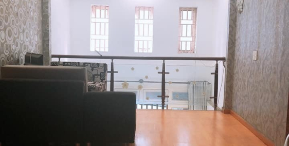 Bán nhà đường Nhật Tảo quận 10, 5 tầng BTCT, 3 PN – 42m2 chỉ 5.5 tỷ TL.