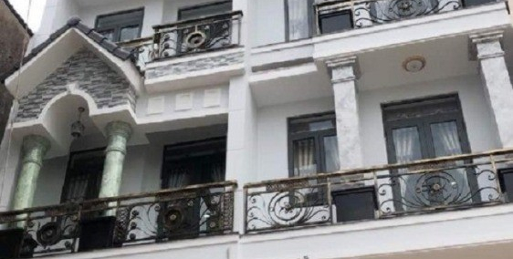 Bán gấp nhà 2 lầu hẻm 83 Đường Tôn Đản P.15, Q.4