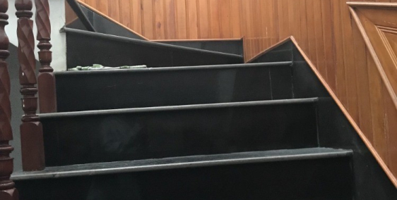 Cần bán biệt thự hẻm nhựa 14m đường Phan Đình Phùng, 8m x 17m, nhà 2 lầu.15.5 tỷ