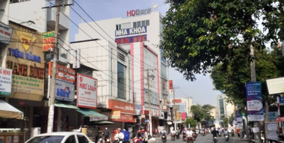 Bán nhà MTKD Tân Hương  Q.Tân Phú  DT  4x24  1 trệt 3 lầu  Gía 13.6 tỷ TL