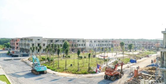 NHÀ PHỐ VEN SÔNG 1 TRỆT 2 LẦU SỔ HỒNG RIÊNG, GIANG ĐIỀN, ĐỒNG NAI