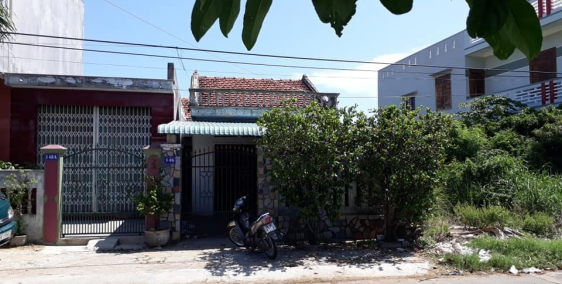 Lên Biệt Thự cần sang lại nhà đường Nguyễn Thị Định, Phú Lâm, Tuy Hòa, Phú Yên