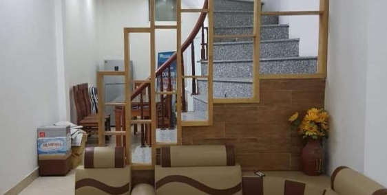 Bán Nhà Ngõ 12 Phố Đào Tấn 38m2, 5 Tầng Nhà Mới Ở Luôn Chỉ 3 tỷ.