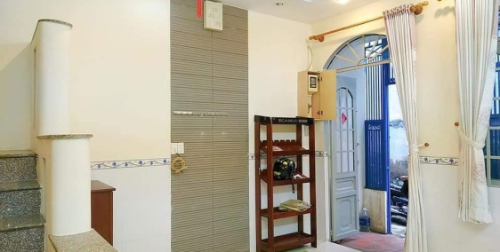 Có 1 không hai,nhà đẹp ở ngay, 54m2, Trần Bình Trọng chỉ 4 Tỷ 9.